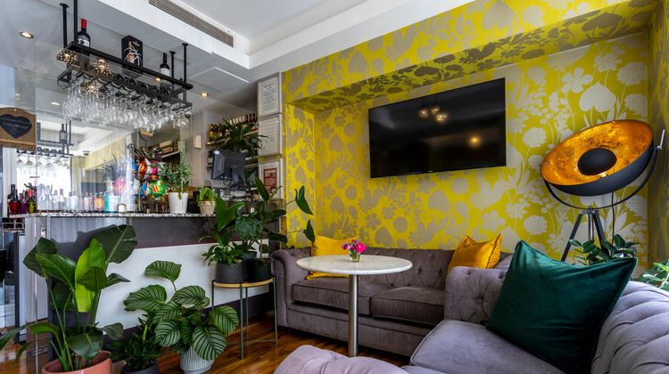 Hotel Shepherds Bush London Restaurant