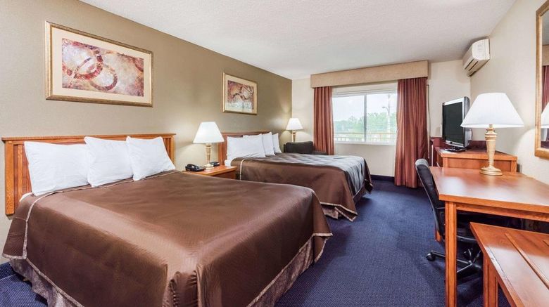 <b>Red Carpet Inn Amish Country Room</b>. Images powered by <a href="https://www.leonardoworldwide.com/" title="Leonardo Worldwide" target="_blank">Leonardo</a>.