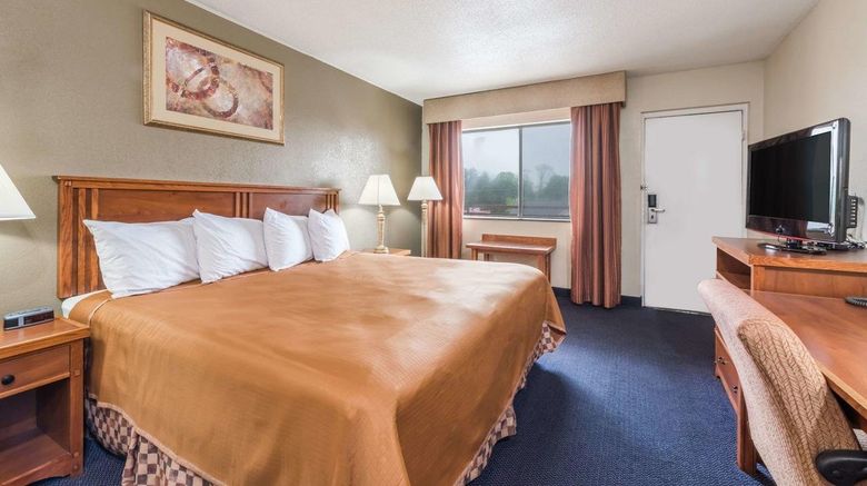 <b>Red Carpet Inn Amish Country Room</b>. Images powered by <a href="https://www.leonardoworldwide.com/" title="Leonardo Worldwide" target="_blank">Leonardo</a>.
