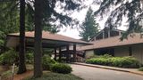 Olympia Hotel at Capitol Lake Exterior