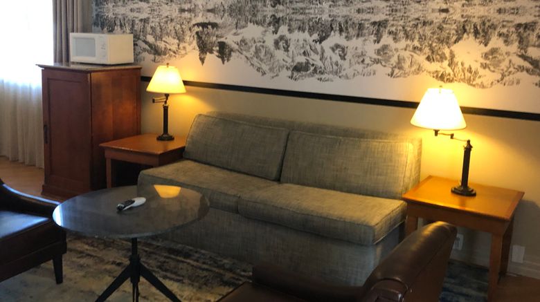 <b>Olympia Hotel at Capitol Lake Suite</b>. Images powered by <a href="https://www.leonardoworldwide.com/" title="Leonardo Worldwide" target="_blank">Leonardo</a>.