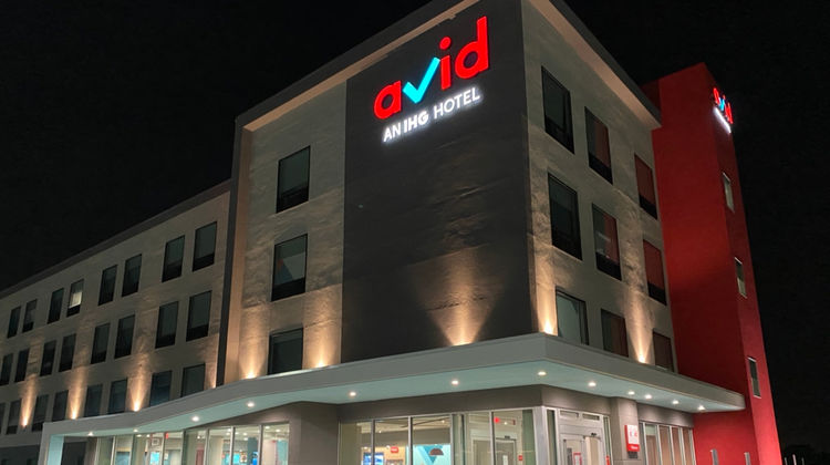 avid hotel Portland Exterior