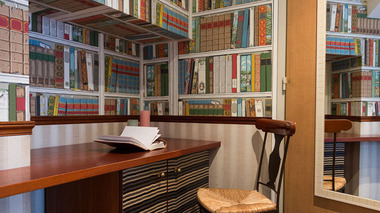 Relais Saint Sulpice Room