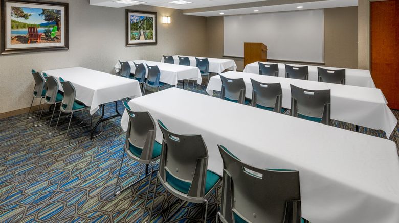 <b>Holiday Inn Express Meeting</b>. Images powered by <a href="https://www.leonardoworldwide.com/" title="Leonardo Worldwide" target="_blank">Leonardo</a>.