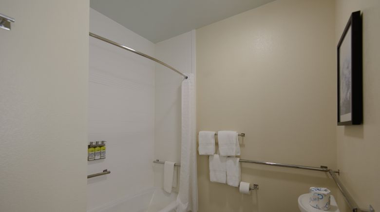 <b>Candlewood Stes Corpus Christi-Portland Room</b>. Images powered by <a href="https://www.leonardoworldwide.com/" title="Leonardo Worldwide" target="_blank">Leonardo</a>.