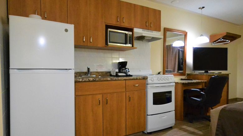 <b>Newmarket Inn Room</b>. Images powered by <a href="https://www.leonardoworldwide.com/" title="Leonardo Worldwide" target="_blank">Leonardo</a>.