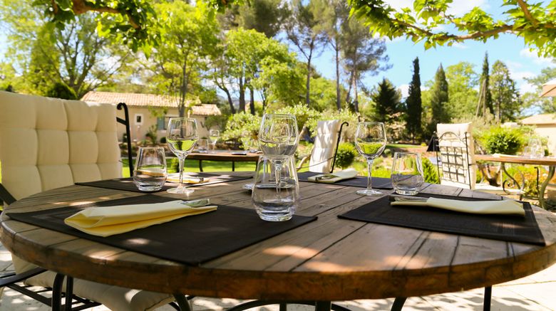<b>Le Vallon de Valrugues and Spa Restaurant</b>. Images powered by <a href="https://www.leonardoworldwide.com/" title="Leonardo Worldwide" target="_blank">Leonardo</a>.