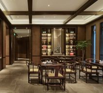 HUALUXE Ningbo Harbor City Lobby