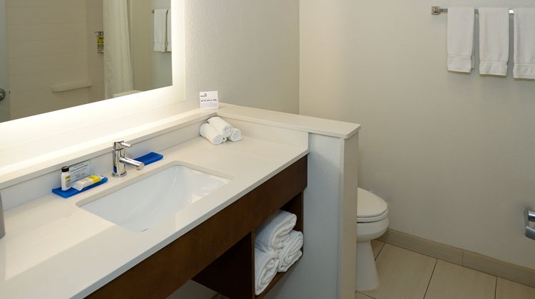 Holiday Inn Exp & Stes Aurora Medical Room