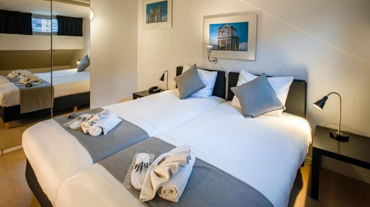 H2Otel Rotterdam Room