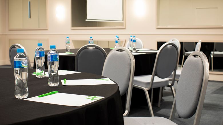 <b>Holiday Inn Werribee Meeting</b>. Images powered by <a href="https://www.leonardoworldwide.com/" title="Leonardo Worldwide" target="_blank">Leonardo</a>.