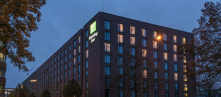 Holiday Inn Berliner Tor Exterior