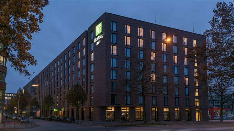 Holiday Inn Berliner Tor Exterior