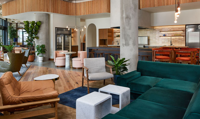 Catbird Hotel Exterior