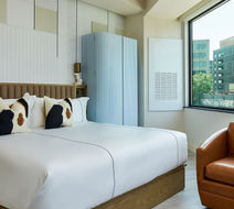 Catbird Hotel Exterior