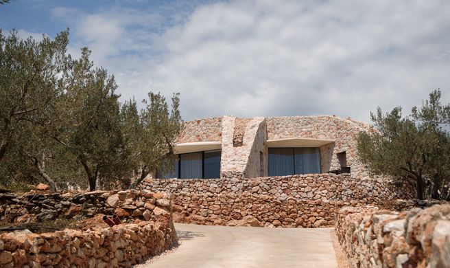 Villa Nai 3.3 Exterior