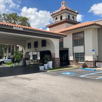 Red Roof PLUS+ Tampa - Busch Gardens