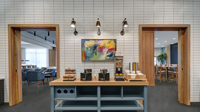 <b>Staybridge Suites Houston Galleria Area Restaurant</b>. Images powered by <a href="https://www.leonardoworldwide.com/" title="Leonardo Worldwide" target="_blank">Leonardo</a>.