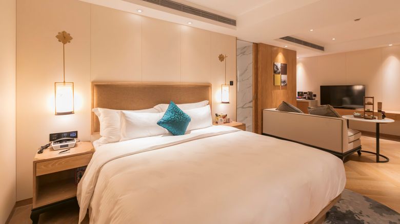 <b>LN Hotel Five Suite</b>. Images powered by <a href="https://www.leonardoworldwide.com/" title="Leonardo Worldwide" target="_blank">Leonardo</a>.