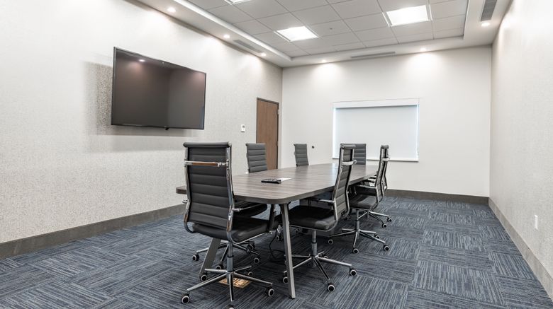 <b>Holiday Inn Express & Suites Moundsville Meeting</b>. Images powered by <a href="https://www.leonardoworldwide.com/" title="Leonardo Worldwide" target="_blank">Leonardo</a>.