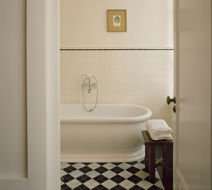 Hotel Chateau Voltaire Room