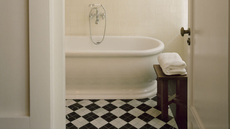 Hotel Chateau Voltaire Room