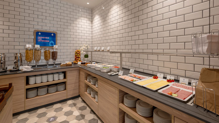 Holiday Inn Express Offenbach Restaurant