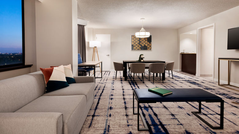 <b>Crowne Plaza Greenbelt-Washington DC Suite</b>. Images powered by <a href="https://www.leonardoworldwide.com/" title="Leonardo Worldwide" target="_blank">Leonardo</a>.