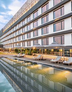 Vivanta Bhubaneswar, DN Square