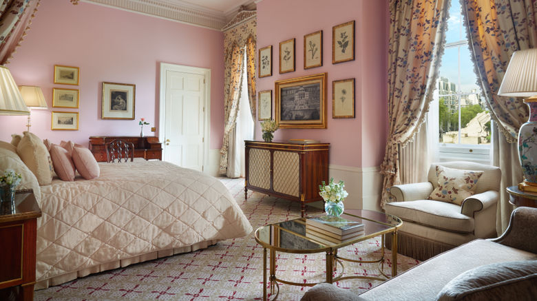 <b>The Lanesborough London Suite</b>. Images powered by <a href=https://www.travelagewest.com/Hotels/London/