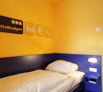 Bed n'Budget Room