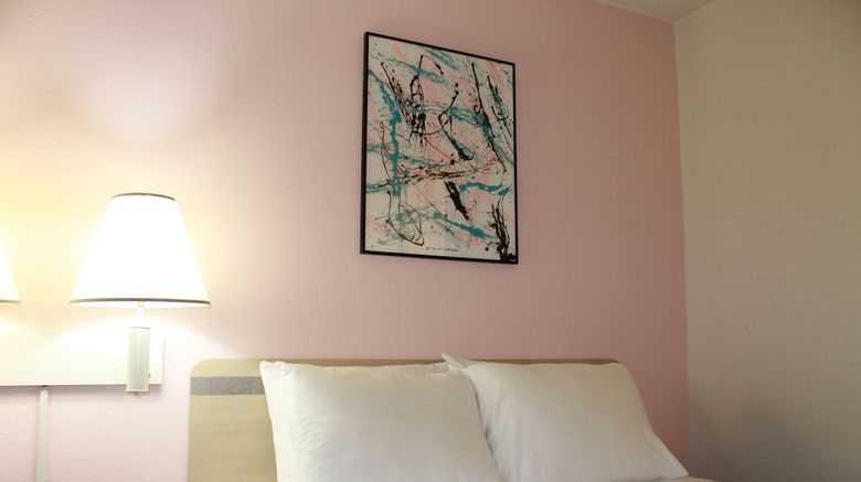 <b>LuLu Hotel Silver City Room</b>. Images powered by <a href="https://www.leonardoworldwide.com/" title="Leonardo Worldwide" target="_blank">Leonardo</a>.