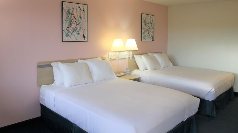 <b>LuLu Hotel Silver City Room</b>. Images powered by <a href="https://www.leonardoworldwide.com/" title="Leonardo Worldwide" target="_blank">Leonardo</a>.