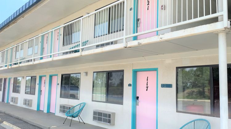 LuLu Hotel Silver City Exterior