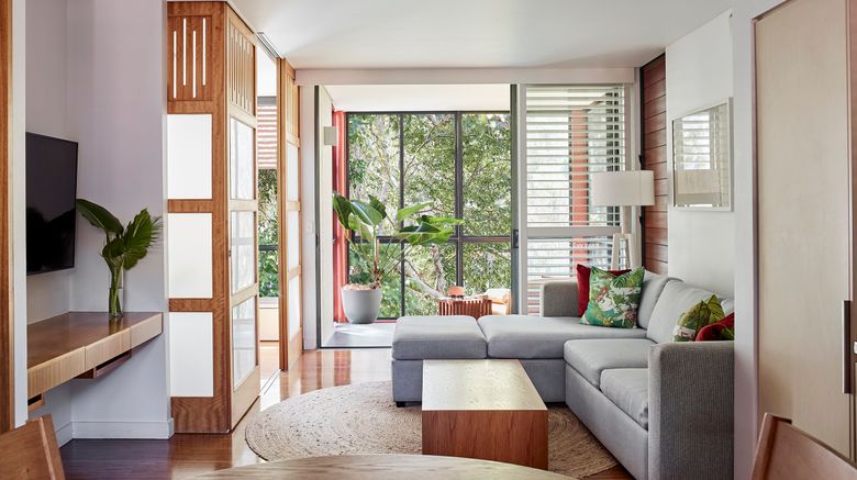 <b>Crystalbrook Byron Suite</b>. Images powered by <a href="https://www.leonardoworldwide.com/" title="Leonardo Worldwide" target="_blank">Leonardo</a>.