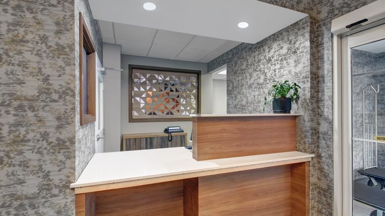 <b>Candlewood Suites Winchester Lobby</b>. Images powered by <a href="https://www.leonardoworldwide.com/" title="Leonardo Worldwide" target="_blank">Leonardo</a>.
