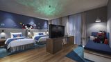 Holiday Inn Express Kangqiao Room