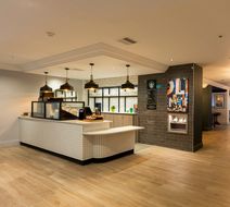 Holiday Inn Glasgow Airport Lobby