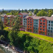Holiday Inn Express Portland SE