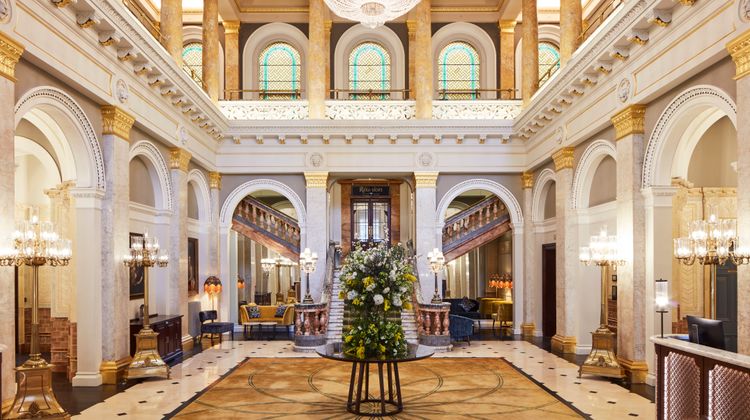 The Clermont London, Victoria Lobby