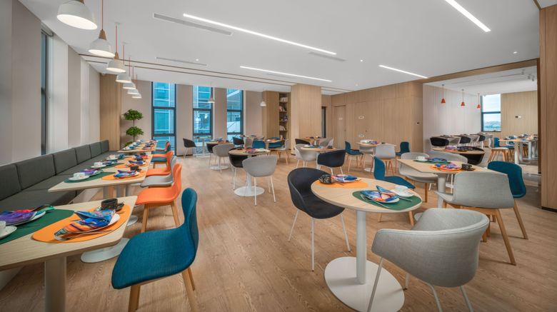 <b>Holiday Inn Express Rongcheng S&T Park Restaurant</b>. Images powered by <a href="https://www.leonardoworldwide.com/" title="Leonardo Worldwide" target="_blank">Leonardo</a>.