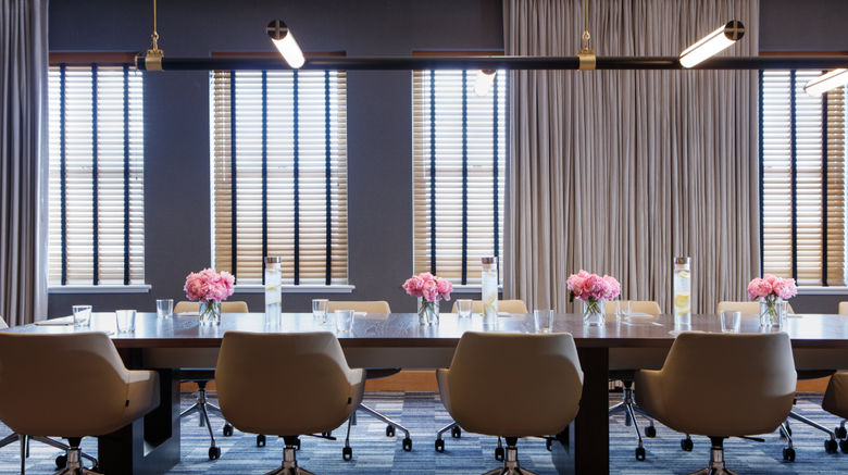 <b>Kimpton Harper Hotel Meeting</b>. Images powered by <a href="https://www.leonardoworldwide.com/" title="Leonardo Worldwide" target="_blank">Leonardo</a>.