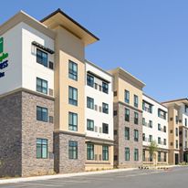 Holiday Inn Express & Suites Valencia