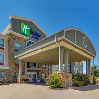 Holiday Inn Express Hotel & Suites