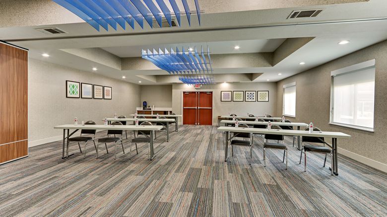 <b>Holiday Inn Express Hotel & Suites Meeting</b>. Images powered by <a href="https://www.leonardoworldwide.com/" title="Leonardo Worldwide" target="_blank">Leonardo</a>.