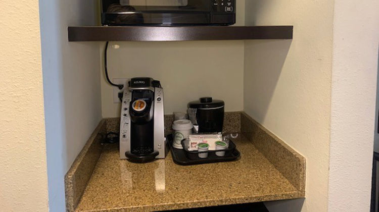 Holiday Inn St Louis/Fairview Heights Room