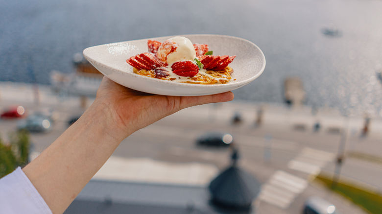 <b>Original Sokos Hotel Seurahuone Restaurant</b>. Images powered by <a href="https://www.leonardoworldwide.com/" title="Leonardo Worldwide" target="_blank">Leonardo</a>.