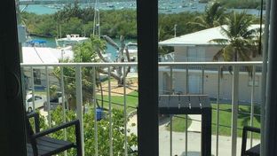 Skipjack Resort & Marina