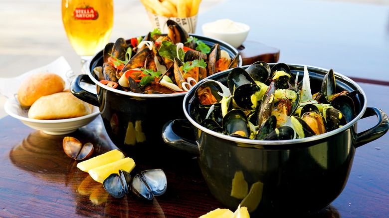 <b>Crowne Plaza Dubai-Festival City Restaurant</b>. Images powered by <a href="https://www.leonardoworldwide.com/" title="Leonardo Worldwide" target="_blank">Leonardo</a>.