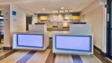 Holiday Inn Express Waldorf Lobby